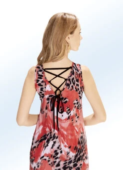 Kleid Mit Attraktivem Druck -Kleider Mut Verkaufsgeschäft kleid mit attraktivem druck farbe koralle bunt groesse 036 1