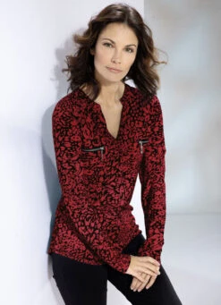 Shirt Mit V-Schlitz In 4 Farben -Kleider Mut Verkaufsgeschäft shirt mit v schlitz in 4 farben farbe rot schwarz groesse 050